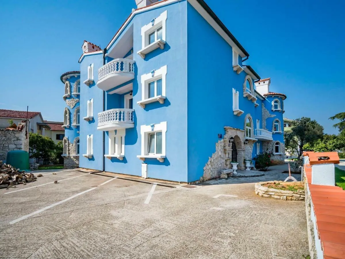 Apartment Hilde Blue-9 By Interhome Medulin