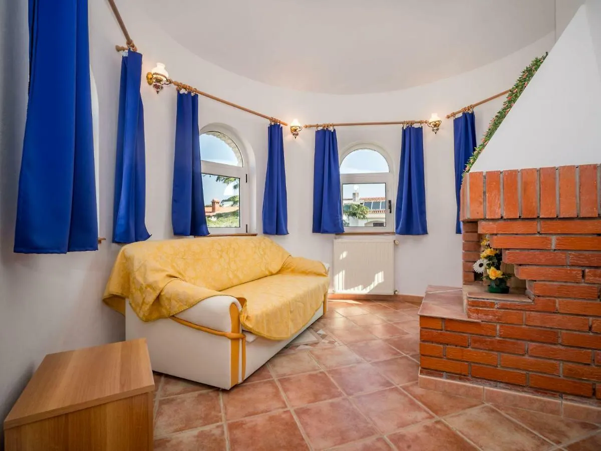 Apartment Hilde Blue-9 By Interhome Medulin